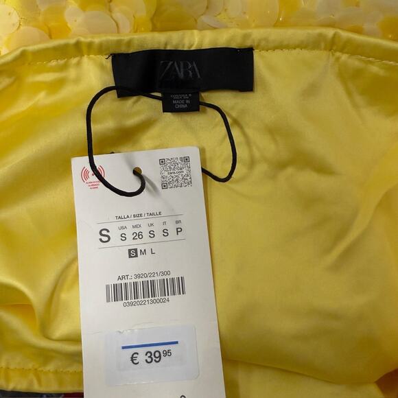 ZARA Yellow Paillette Embellished Mini Skirt Blogger Favorite Party Size S NWT - Picture 8 of 10